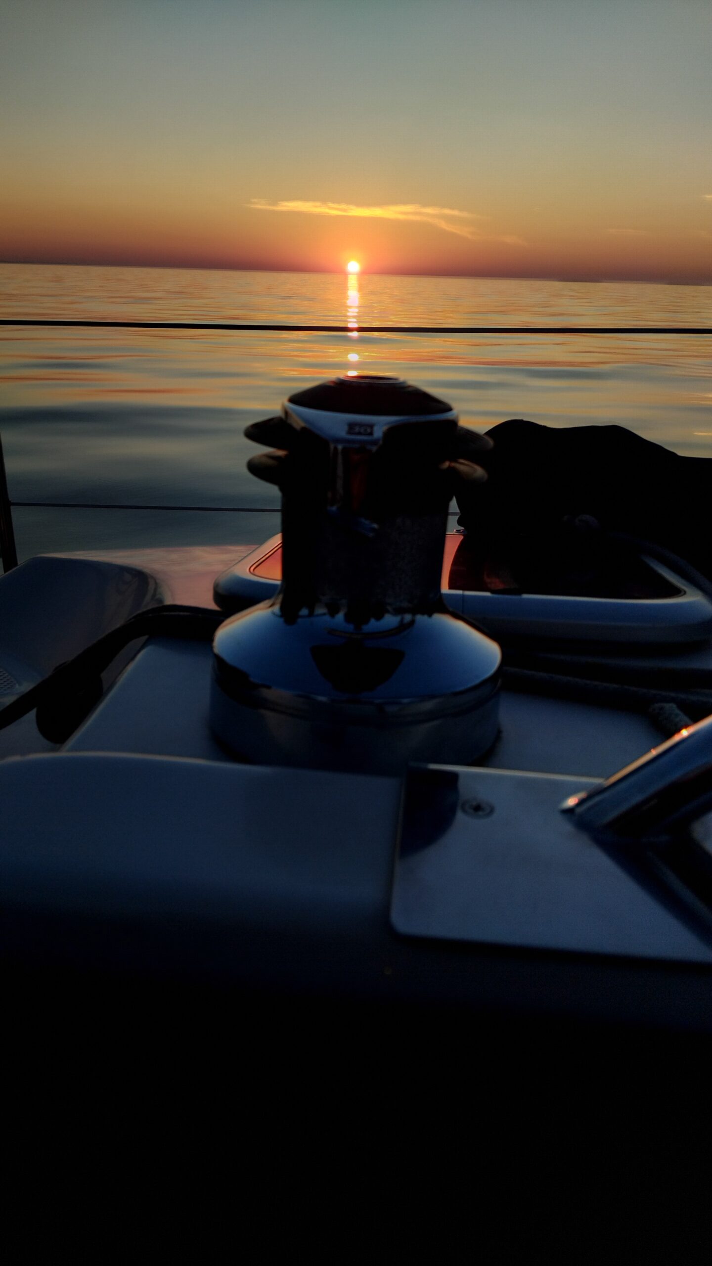 tramonto in navigazione